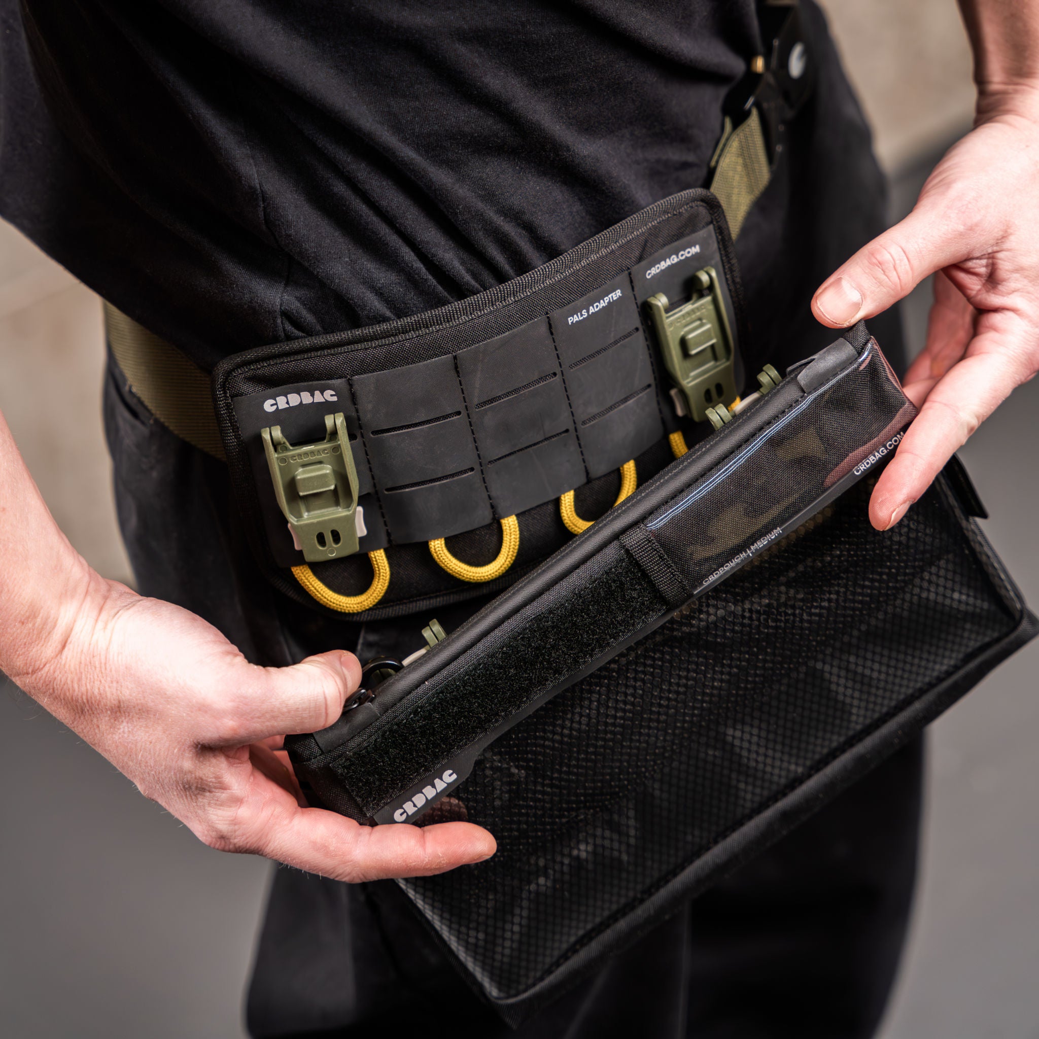 Taktischer Pals/MOLLE Adapter